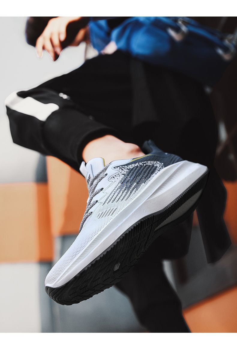 Men's Breathable Mesh Casual Sports Sneaker Trendy Versatile Non-Slip Running Sneaker